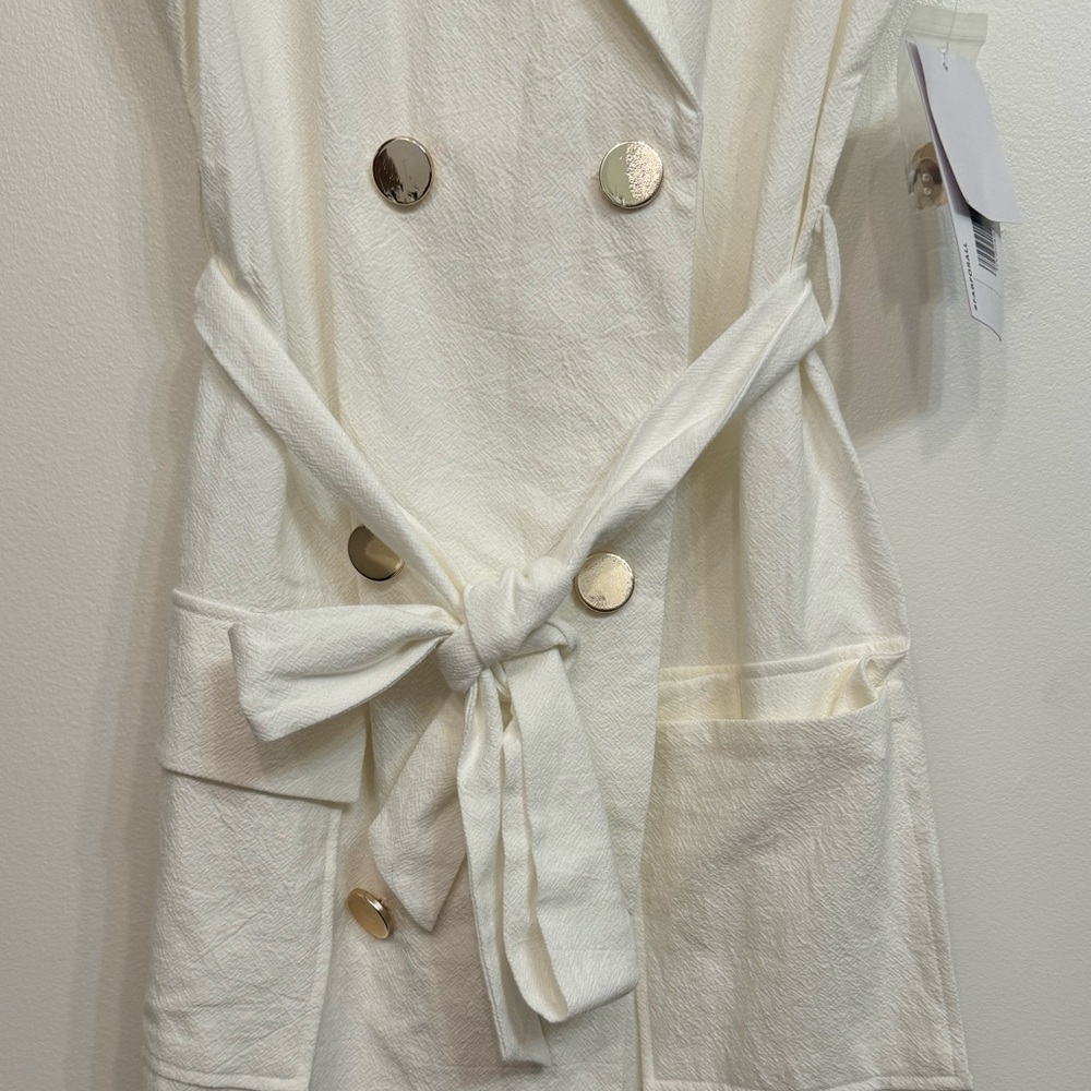 JustFab White Sleeveless Dress Small - Picture 2 of 5